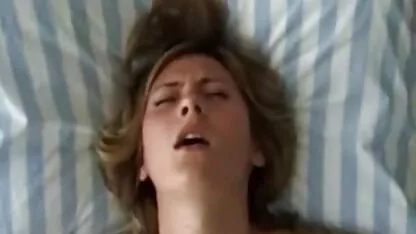 A Dra. Veronica Avluv oferece video promo brasileiro gratis aos pacientes uma abordagem especial.