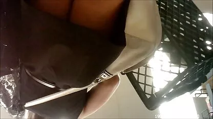 namoradas Loiras sensuais vão quero assistir vídeo pornô gratuito às compras e experimentam peludas e molhadas P