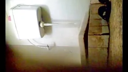 Penetração dupla profunda quero ver vídeo de pornô gratuito na Ménage à trois