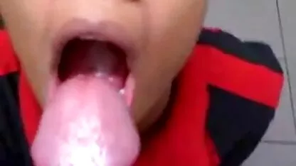Darth Fener está de www video pono gratis volta com um enorme vibrador vermelho.