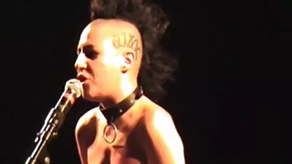 Rosto caseiro sentado mulheres dominantes em rostos video porno hd gratuito de escravos