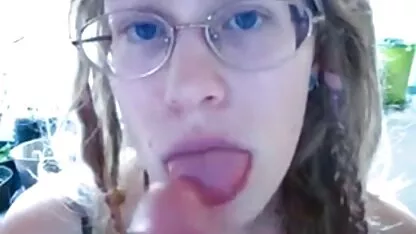 O homem fode uma puta tailandesa peluda vídeo pornô grátis da gretchen sem preservativo