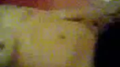 A Holly esguicha-se video porno hd gratuito em vizinhos super-boazonas de mota.