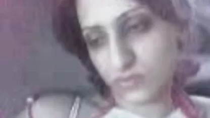 O homem de negócios fodeu eu quero assistir filme pornô gratuito o busty assistente do seu parceiro