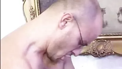 a aluna suja faz a vídeos de pornô gratis professora comer a rata dela.