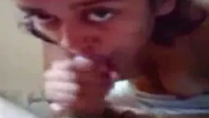 Gina gerson tem um grande fluxo no sexo gratis no celular rosto e seios