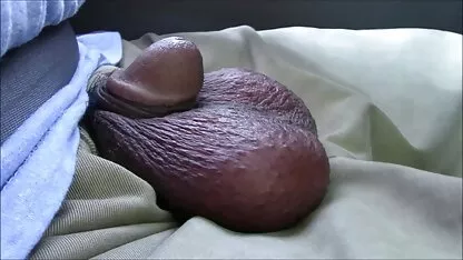 A rapariga vídeos pornô grátis grátis faz sexo anal dá prazer oral antes de se vir na cara